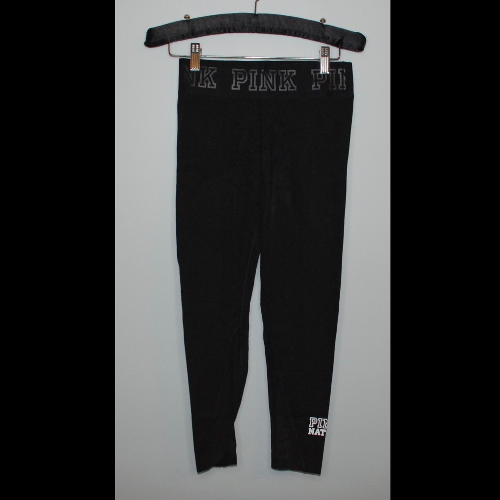 Victoria’s Secret PINK leggings.